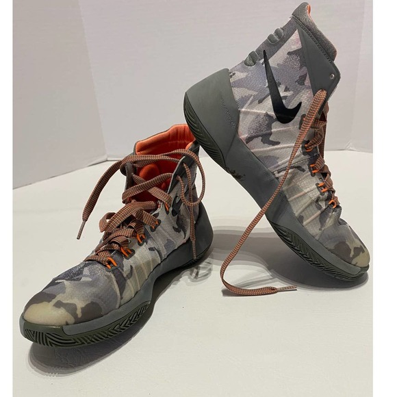 Nike Hyperdunk 2015 Tumbled “Camo”Grey  Metallic Silver US Size 5.5Y 759974 002 - Picture 2 of 5